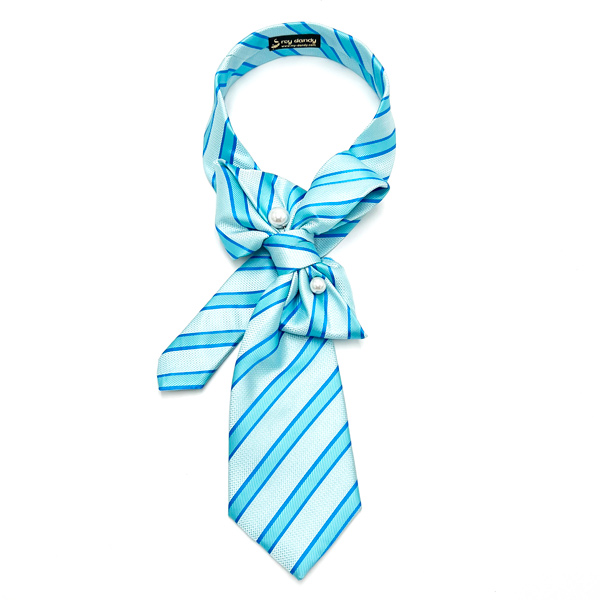 Ascot necktie with stripes in turquoise