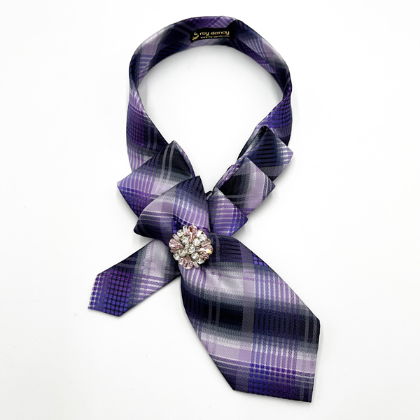Pleated necktie contemporary tartan pattern